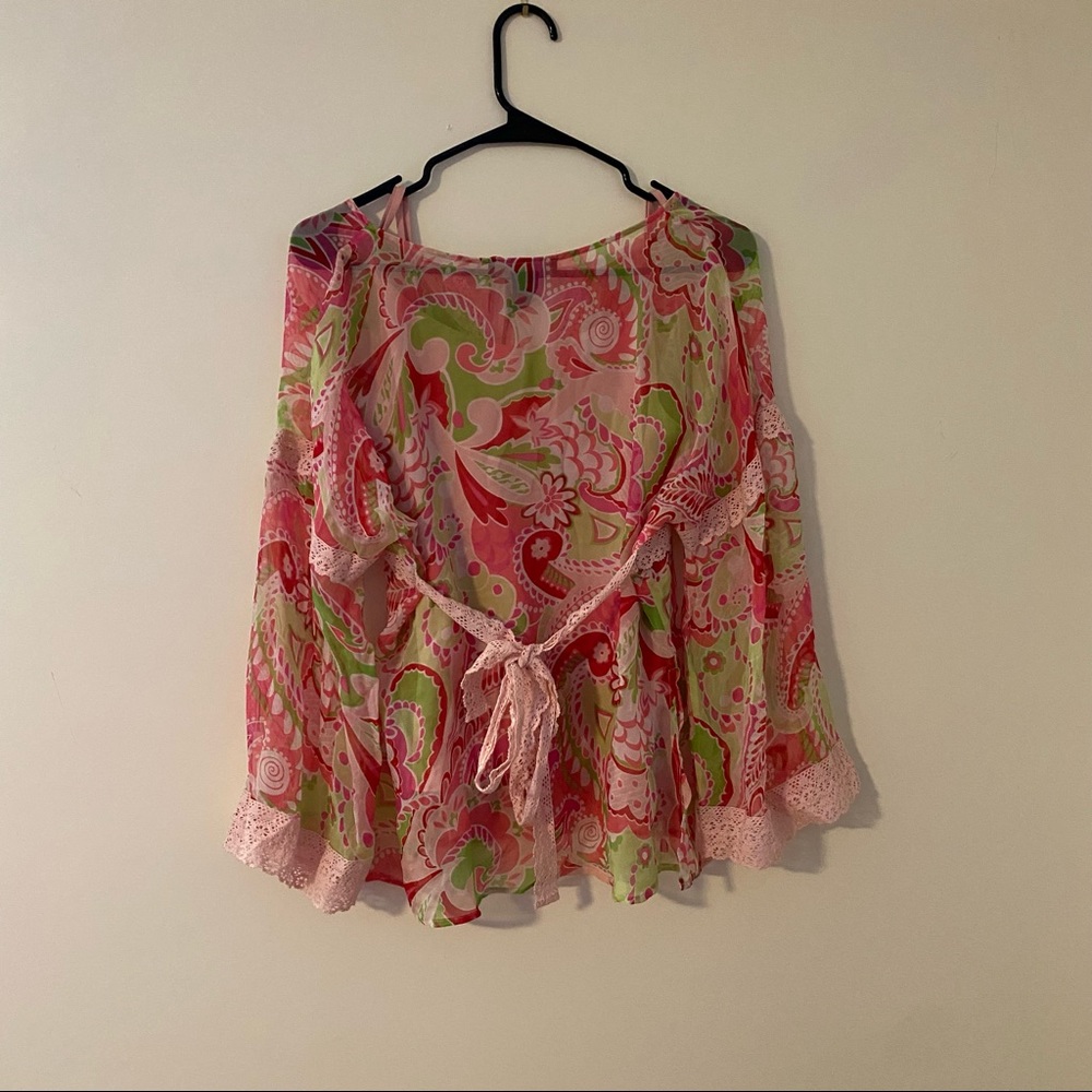 Layered Blouse - Picture 3 of 3